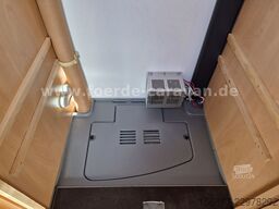 BÜRSTNER Ventana 455 TS Franzbett - Nr. 92 (8)