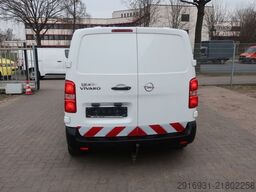 OPEL Nr. 8 Vivaro / 1.Hand / DoKa / AHK / Klima /Navi