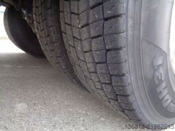 VOLVO FH420 8x4 BB Spitzer Silo 23 cbm VEB EU5
