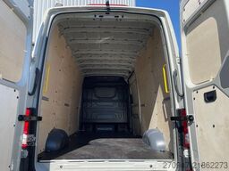 MAN TGE 3.180 L4H3 Kasten 4x4 NAVI PDC LEKRADHZ