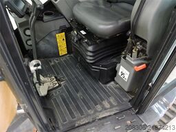 BOBCAT E50