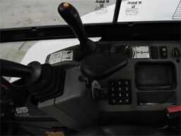 BOBCAT E50