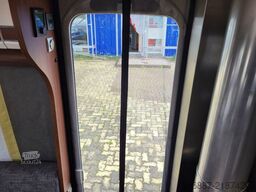 FENDT Opal 650 SFD Franzbett Heckbadezimmer- Nr. 1 (5)