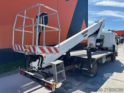 Nissan NT400 4x2 Isoli PT200 / 1608 hours / working he...