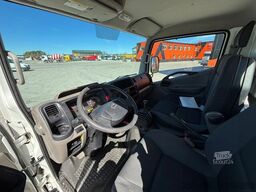 Nissan NT400 4x2 Isoli PT200 / 1608 hours / working he...
