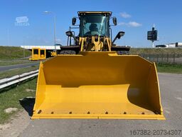 Caterpillar 972M XE - CE / new tires / new bucket edge