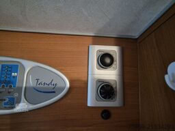 Mclouis Tandy 670G