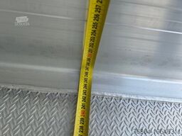 KRONE KüHLWECHSELPRITSCHE COOL BOX TK T-800R, 7.30 METER, NEU