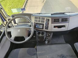 VOLVO FL 240.12 TAILLIFT SIDE DOOR