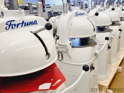 Hofmann GmbH mobile Verkaufssysteme Hofmann GmbH mobile Verkaufssysteme Hofmann GmbH mobile Verkaufssysteme