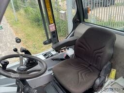 KRAMER Radlader 850 / 4x4 Klappschaufel+Gabel *TOP*