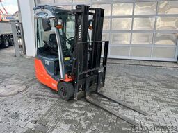 Toyota 8FBET15 / Triplex: 4.30m / nur 1.187h! / SS