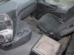 MERCEDES-BENZ 3243 8x4 BB ABSCHIEBER FLIEGL THERMO Nr.: 622