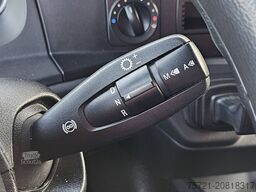 MERCEDES-BENZ ATEGO 1524 AIRCO LIFT BOX 6.8