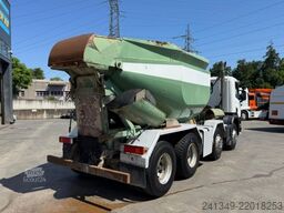 SCANIA P380 8x4 Silo 12m3