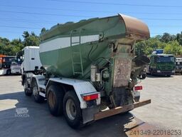 SCANIA P380 8x4 Silo 12m3