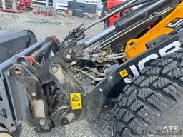 JCB 413S