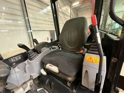 Kubota U 27-4