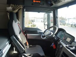 MAN TGS 35.420 8x2 / Chassis 6.4 m / ADR AT