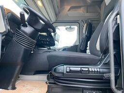 FORD F-Max 500 / 4x2 / Retarder / Navi / 1. Hand