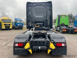 FORD F-Max 500 / 4x2 / Retarder / Navi / 1. Hand