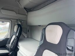 FORD F-Max 500 / 4x2 / Retarder / Navi / 1. Hand