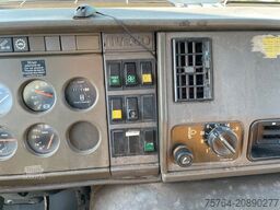 IVECO 260-36 Magirus / Effer 39000 / Funkn/ 6x4