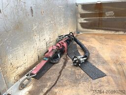 MERCEDES-BENZ 3351 Arocs/ABNEHMBARER Kran/Kipper/Bordmatik/6x6