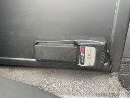 MAN TGM 15.250/HIAB Kran/Funk/ 6,7m Pritsche/94tkm