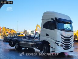 Iveco S-Way 500 6X2 BDF SDG Steering Axle 2000kg unde...