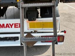Schmitz Cargobull 4x WKO Lafette mit Tiefkühlkoffer-Wechselbrücke