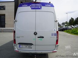 Mercedes-Benz Sprinter 519 Altas 17-Seater Accessible Minibus