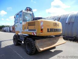 Liebherr A 904 C