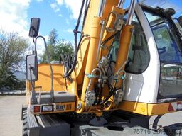 Liebherr A 904 C