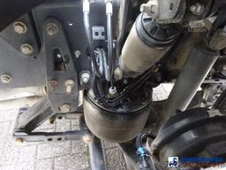 Renault Premium 270.19 4x2 fuel tank 13.3 m3 / 4 comp