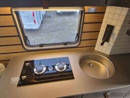 HYMER/ERIBA Venture S AUTOMATIK, AHK, SCHLAFDACH