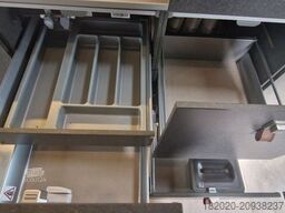 HYMER/ERIBA Venture S AUTOMATIK, AHK, SCHLAFDACH