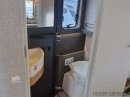 HYMER/ERIBA Venture S AUTOMATIK, AHK, SCHLAFDACH