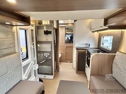 BÜRSTNER Lyseo TD 684 G Harmony Line (25) Maxi 180 PS Aut