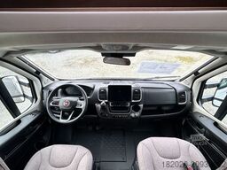 BÜRSTNER Lyseo TD 684 G Harmony Line (25) Maxi 180 PS Aut