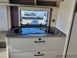 BÜRSTNER Premio 460 TS Auflastung 1700 kg