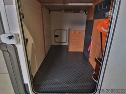 EURAMOBIL I 660 HB/Festbett+Hubbett/Garage/Klima/Solar