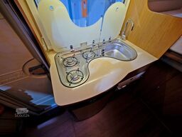 EURAMOBIL Profila T 590 FB/1.Hand/Festbett/Klima/Markise