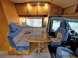 EURAMOBIL C 662 HB/Festbett/Garage/Klima/Solar/DPF