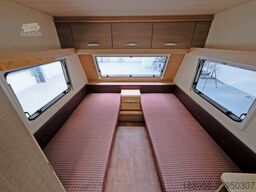 BÜRSTNER Premio 490 TL/Einzelbetten/Rundsitzgruppe/Finanz