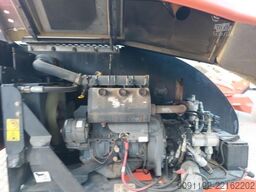 JLG 460SJ