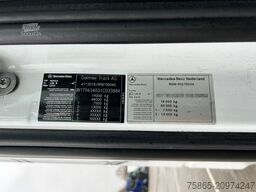 Mercedes-Benz Actros 1842 Gigaspace / 430 dkm / NL Truck / AP...