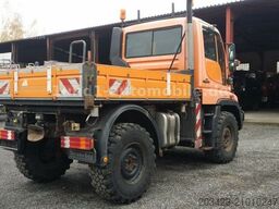 MERCEDES-BENZ Unimog U 300 Kipper Zugmaschine Kommunalhydrauli