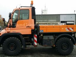 MERCEDES-BENZ Unimog U 300 Kipper Zugmaschine Kommunalhydrauli