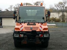MERCEDES-BENZ Unimog U 300 Kipper Zugmaschine Kommunalhydrauli